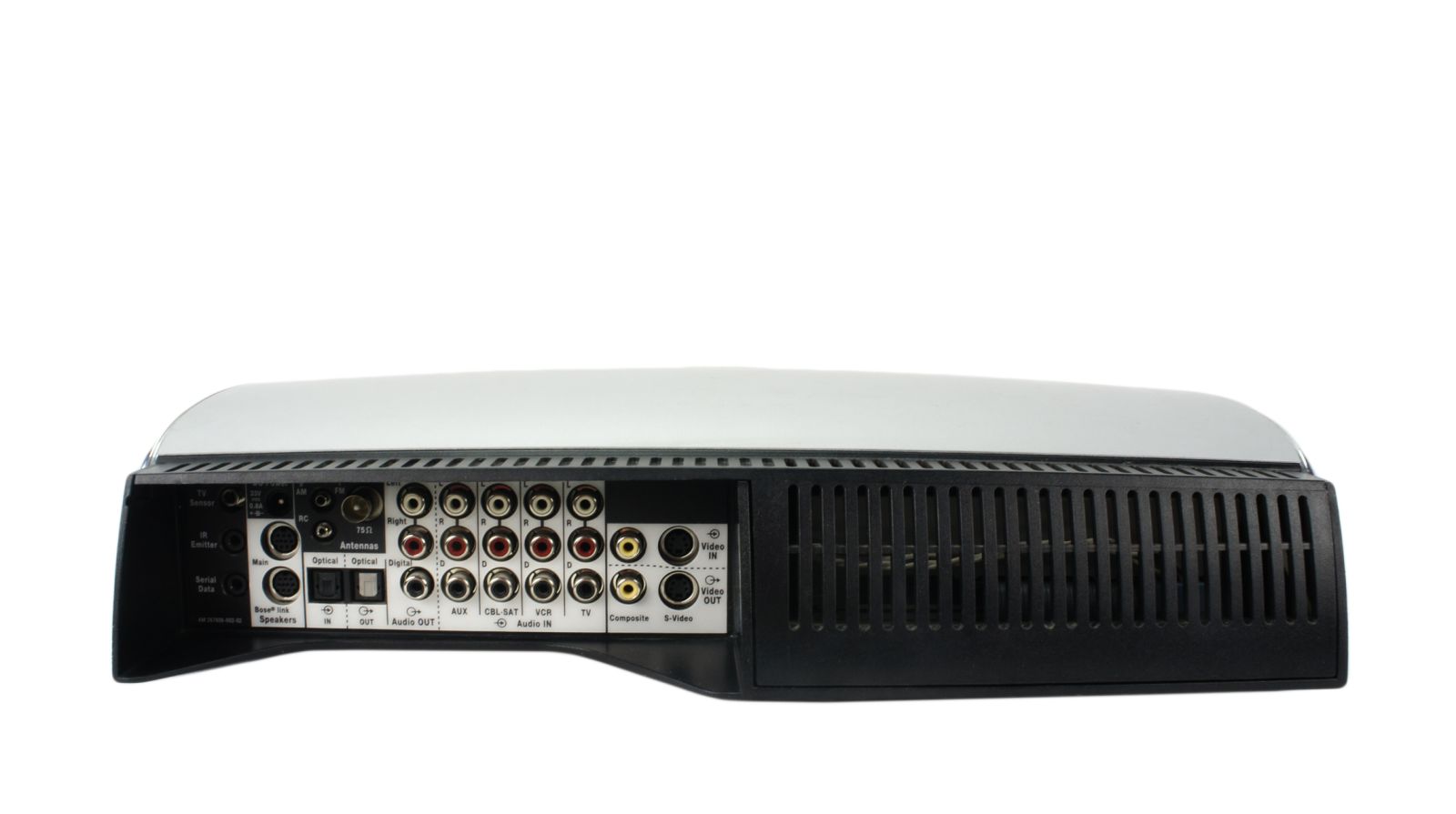 Bose_Lifestyle_18_AV18_Media_Center_03