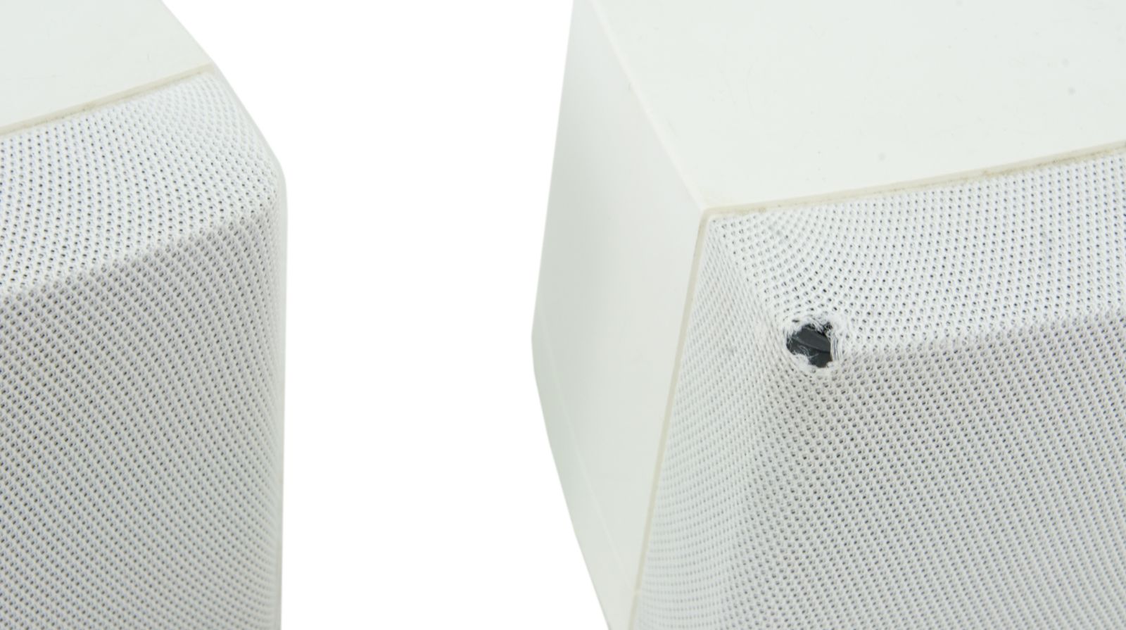 2x_Bose_Acoustimass_Einzelcubes_III_Lautsprecher_Boxen_Satelliten_Weiss_07