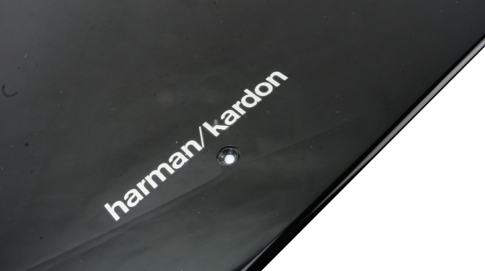 Harman_Kardon_HKTS_210_SUB_Subwoofer_schwarz_03