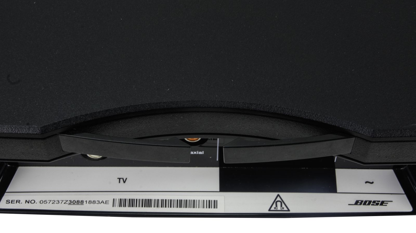Bose_Solo_TV_Sound_System_Soundbar_Schwarz_05