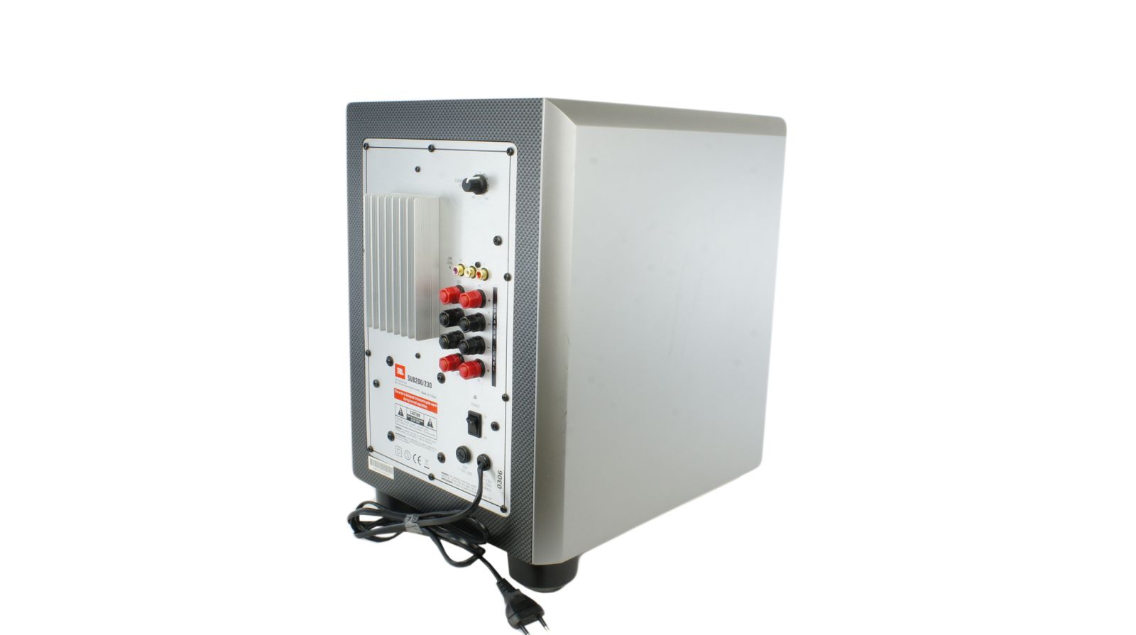 JBL_SUB_200_Subwoofer_Aktiv_Silber_02