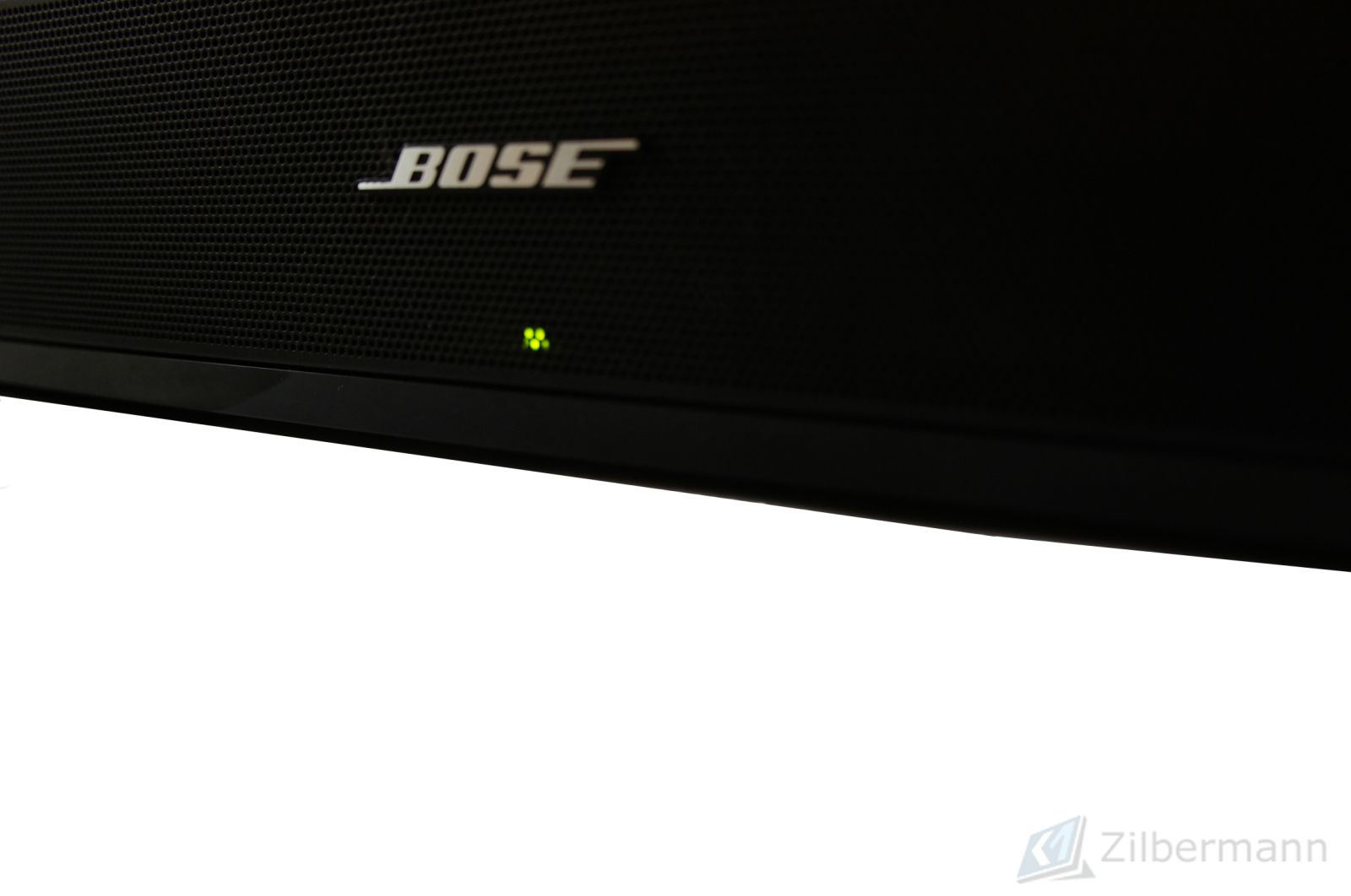 Bose_Solo_TV_Sound_System_Soundbar_02